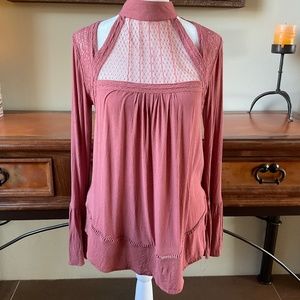 Coco + Jaimeson Lace Boho Blouse. Dusty Rose. Size M